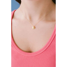 Load image into Gallery viewer, Clam Shell Necklace