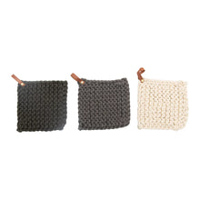 Load image into Gallery viewer, Crocheted Pot Holder

