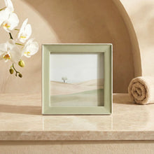 Load image into Gallery viewer, Elyra Frames
