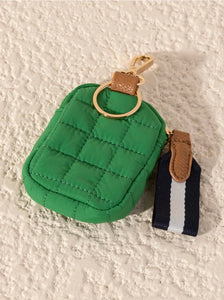 Ezra Pouch