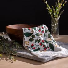 Load image into Gallery viewer, Hazelmade Holiday Tea Towels
