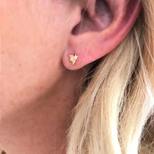 Load image into Gallery viewer, Jara Bee Stud Earring
