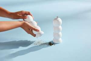 White Salt Pepper Grinder