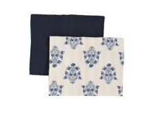 Load image into Gallery viewer, Blue Floral Towel Set

