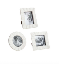 Load image into Gallery viewer, Ruffled Marble Frames
