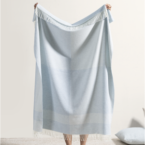 Hampton Plaid Herringbone Throw