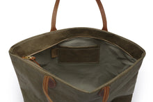 Load image into Gallery viewer, Totti Handbag
