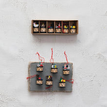 Load image into Gallery viewer, Holiday Drum Wood Ornament Set
